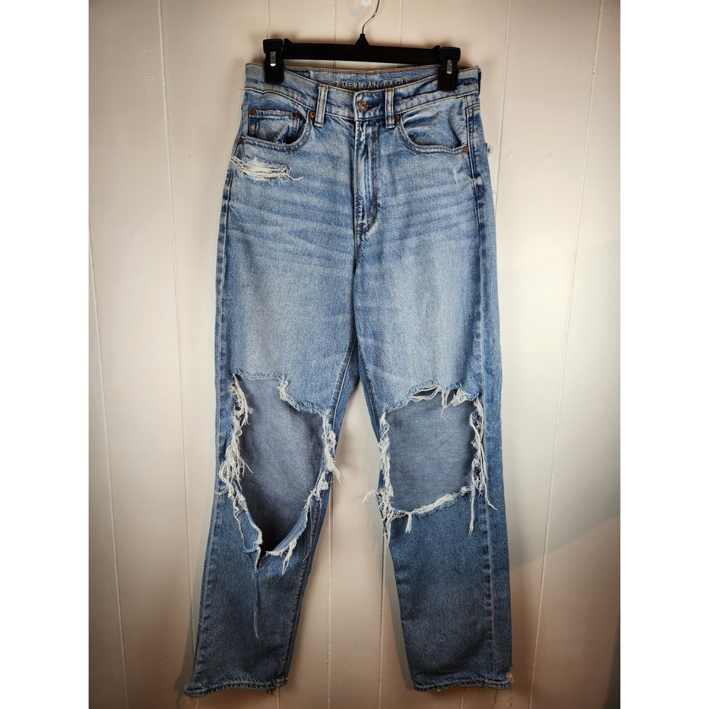 American Eagle Strigid Highest Rise Baggy Straight Light Wash Size 6